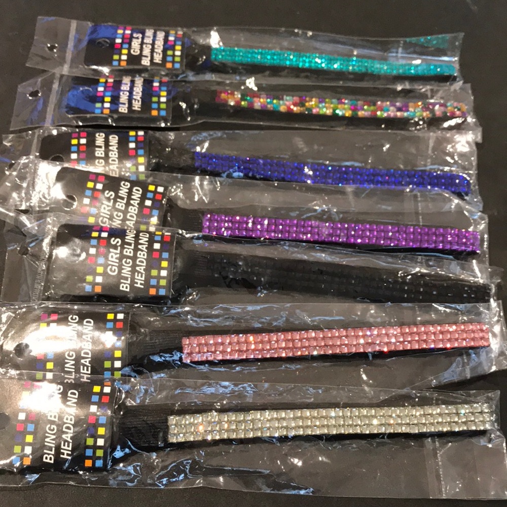 4 for $4 DONT MISSSSS OUT !!! STONE HEADBANDS!!!